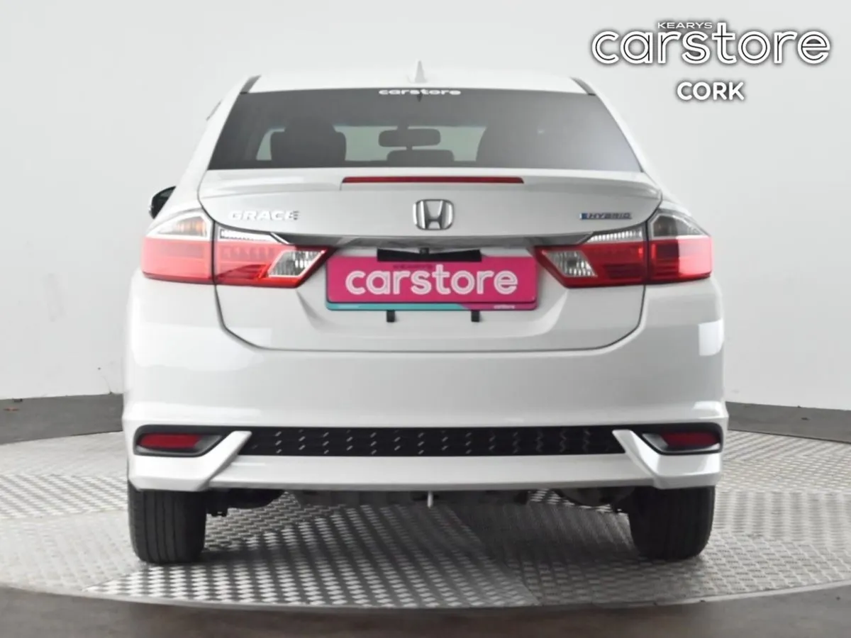 Honda Grace Grace Daa-gm4 4 DR Auto - Image 4
