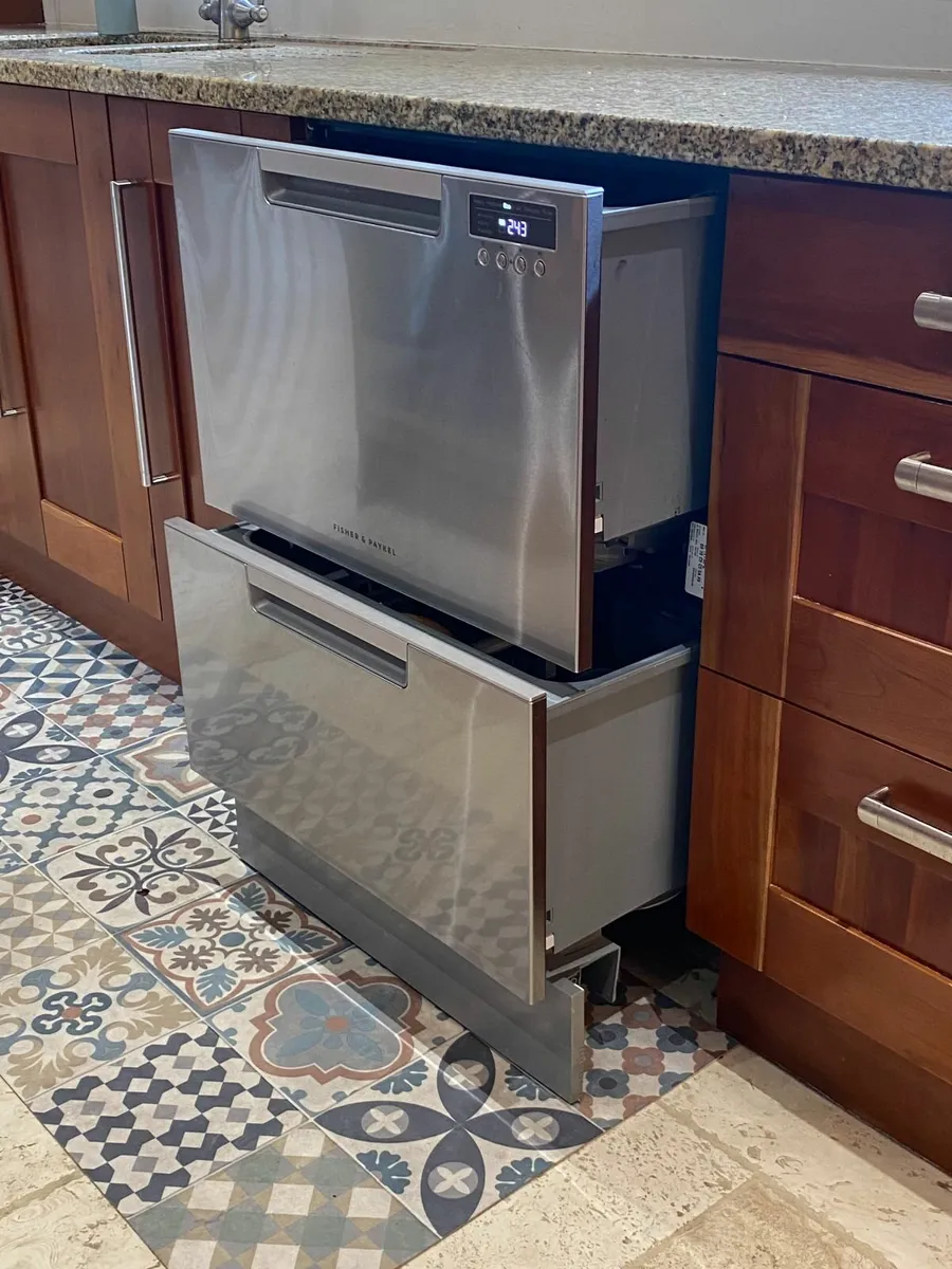 Dishwasher - Image 3