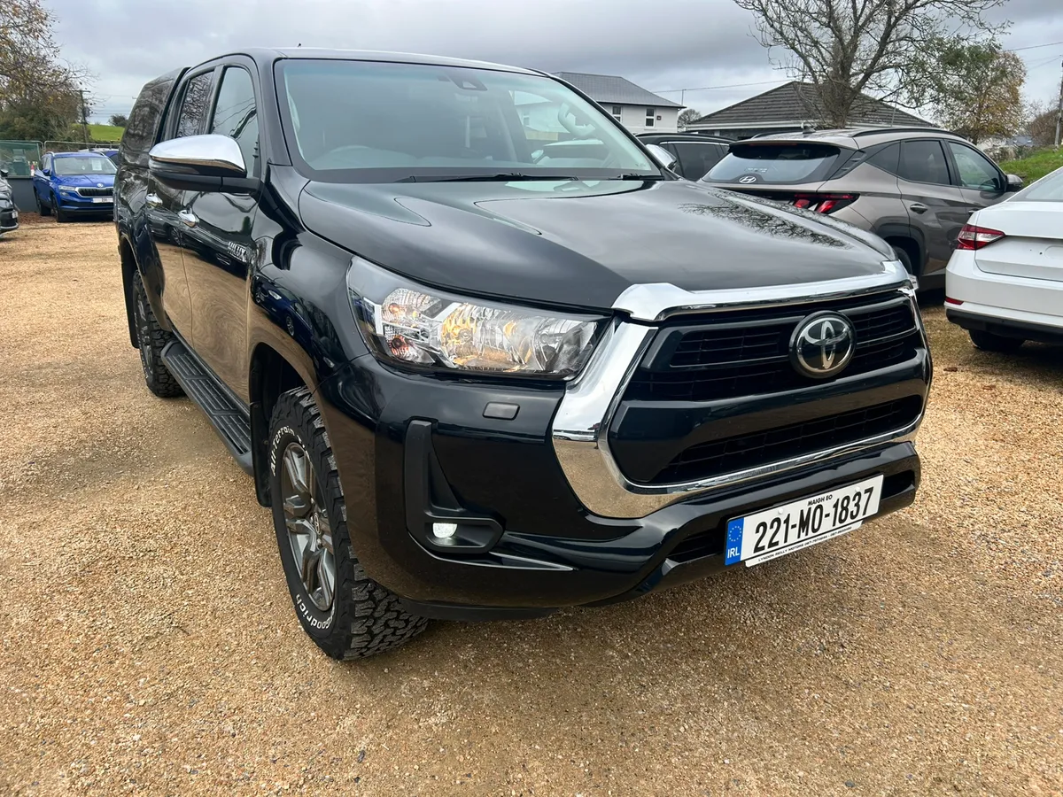 Toyota hilux icon 2.4 **price inc vat** - Image 1