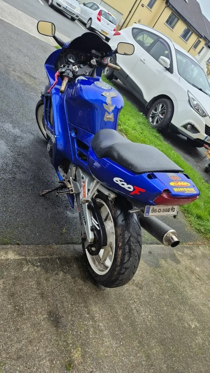 Cbr 600 f3 - Image 1