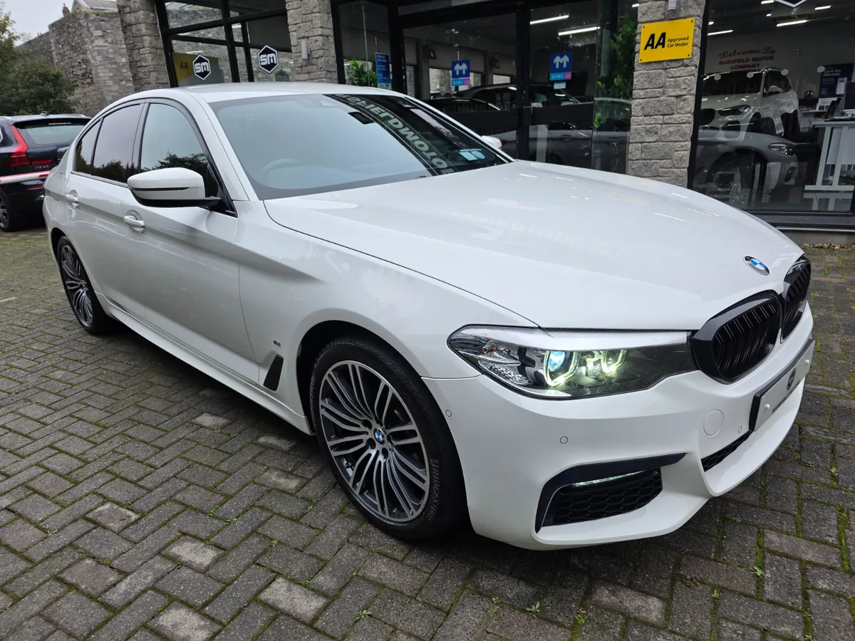 2020 BMW 530E M-SPORT. - Image 4