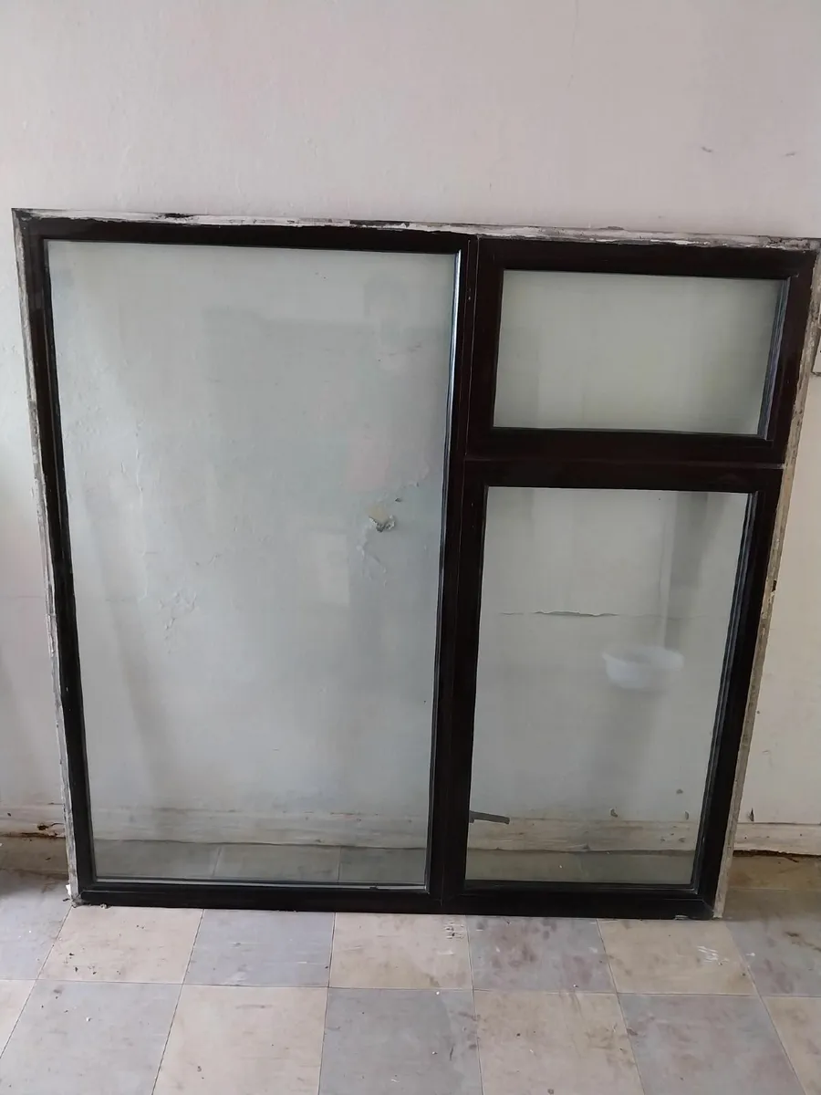 Aluminum Windows and door + door frame - Image 3