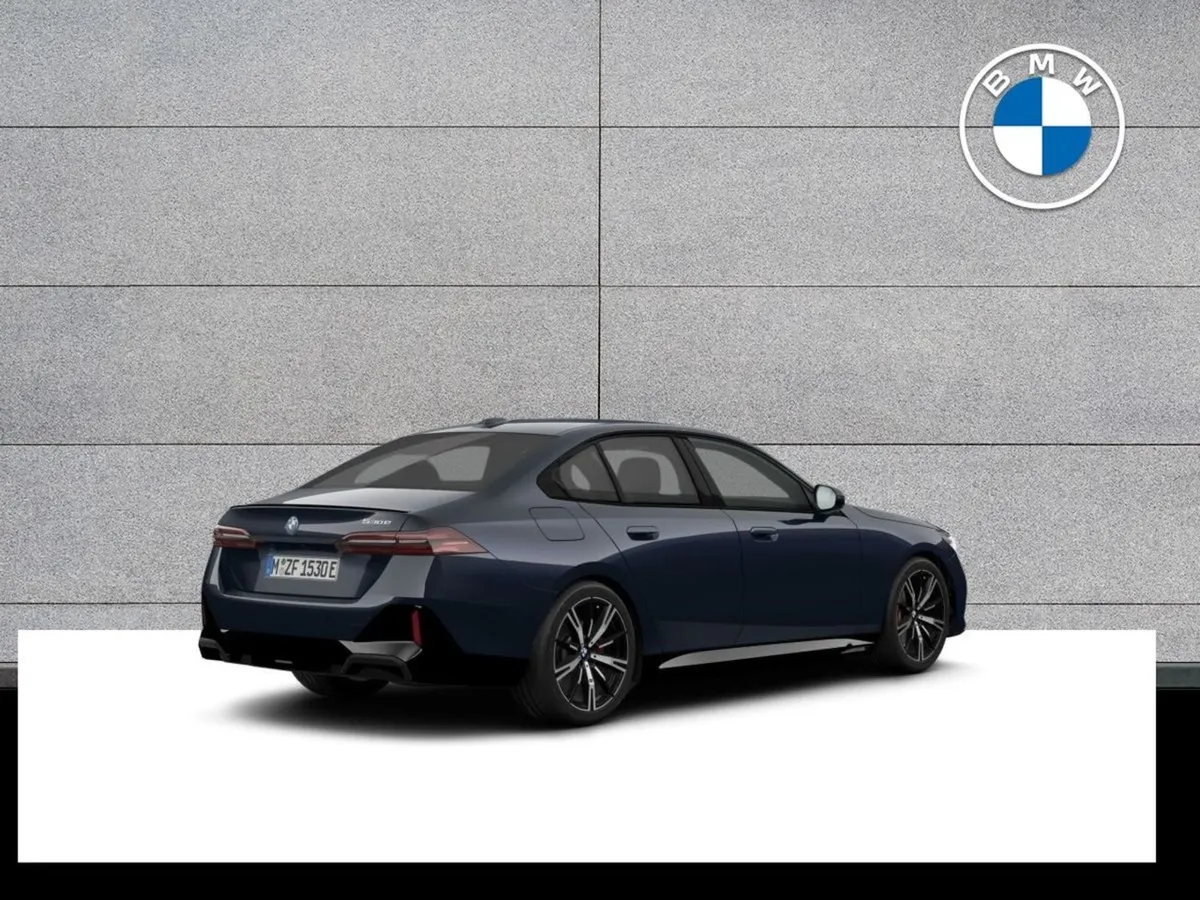 BMW 5 Series 530e M-sport PRO - Image 2