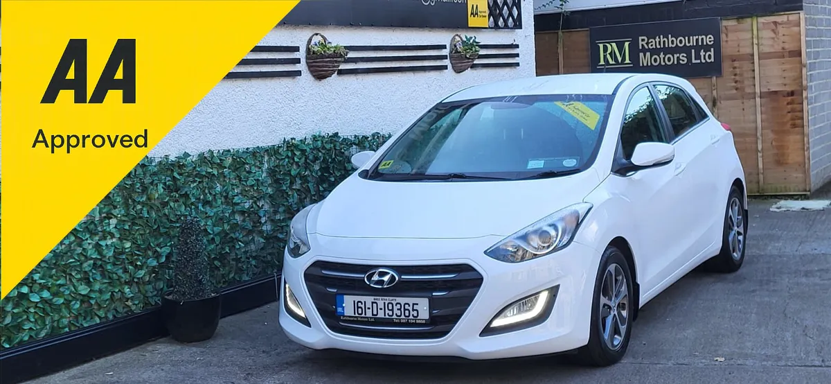 Hyundai i30 2016 Diesel 1.6 Deluxe (One owner) - Image 1