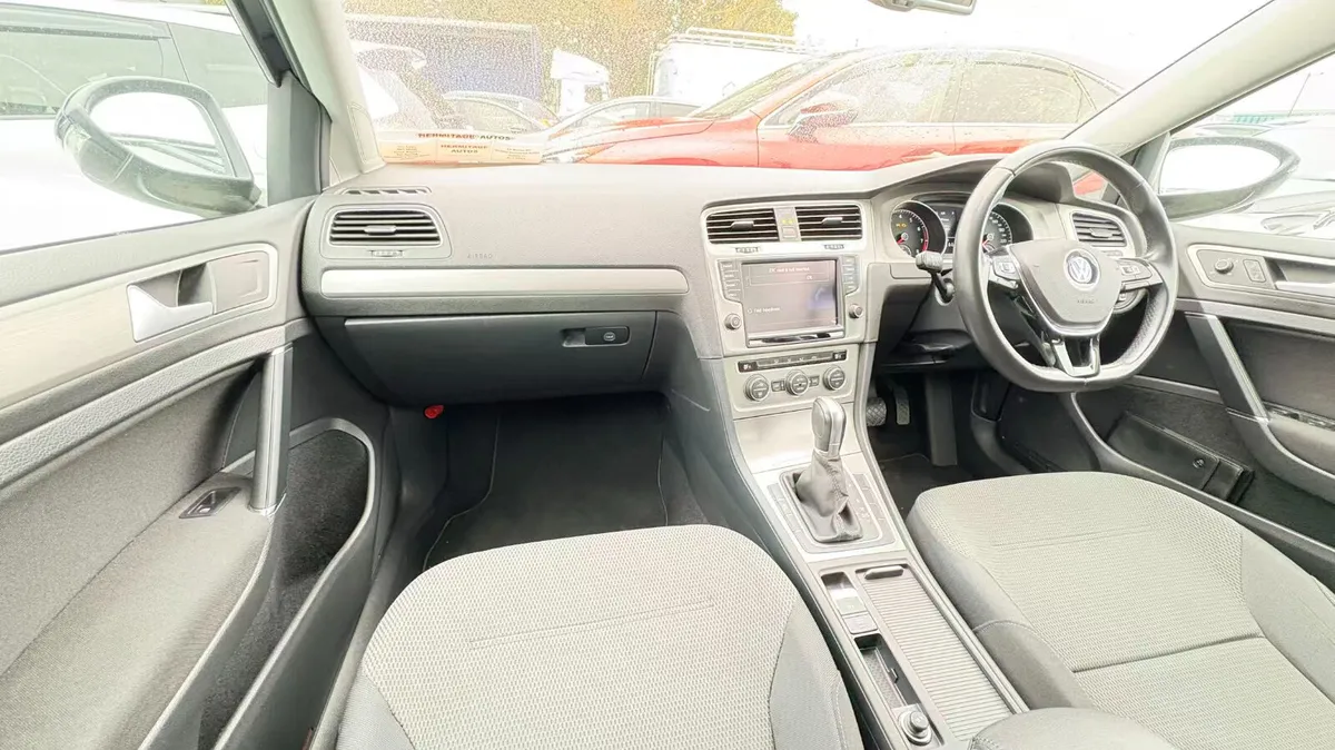 Volkswagen GOLF 1.2 TSI 2015 - Image 3