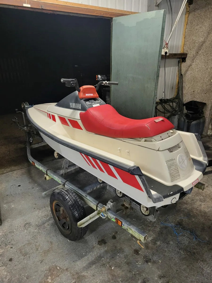 Jet ski - Image 2