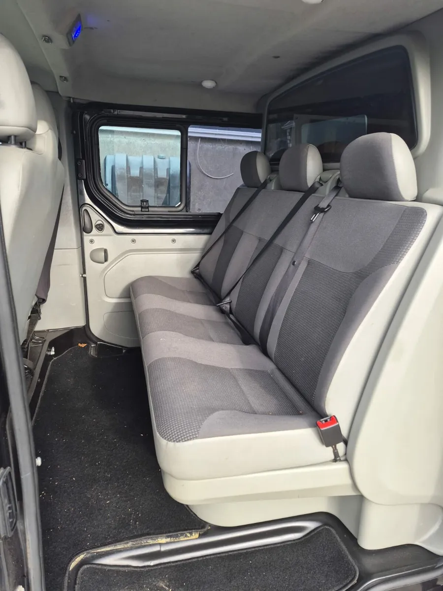 Vauxhall vivaro crew - Image 3