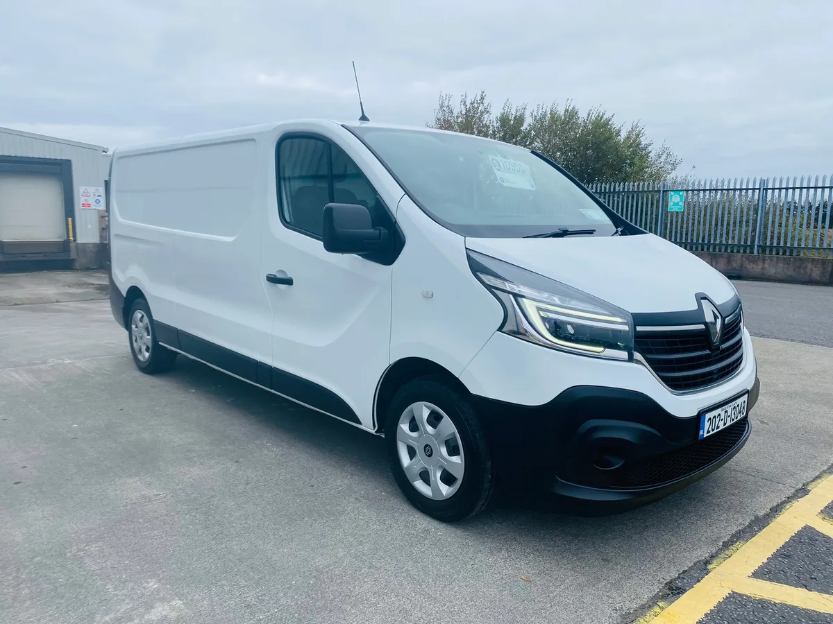 202 Renault Trafic 2.0 LWB €10,950 + VAT - Image 3