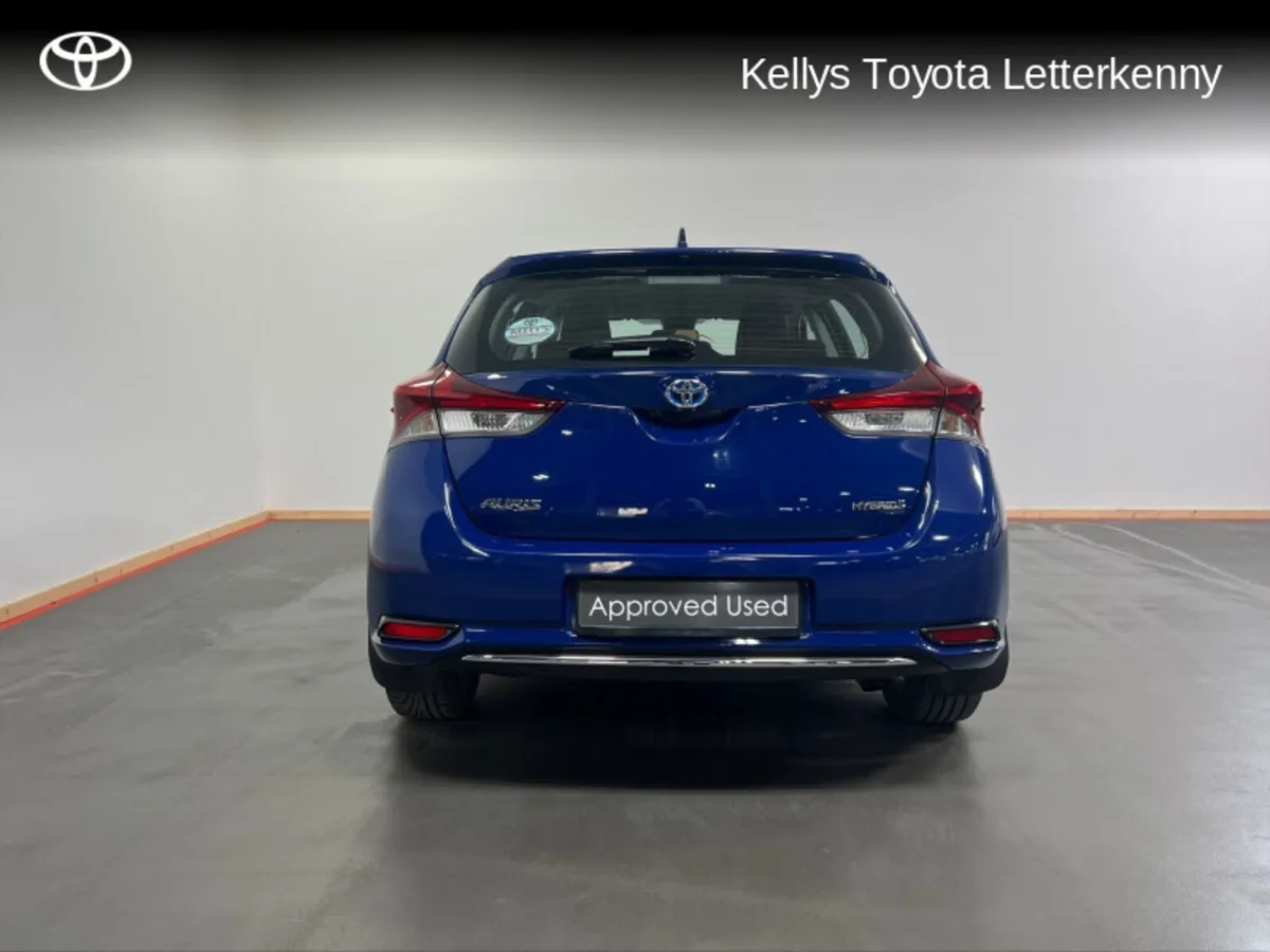 Toyota Auris 1.8 VVT-I HSD BUSINESS EDITION 5DR A - Image 4