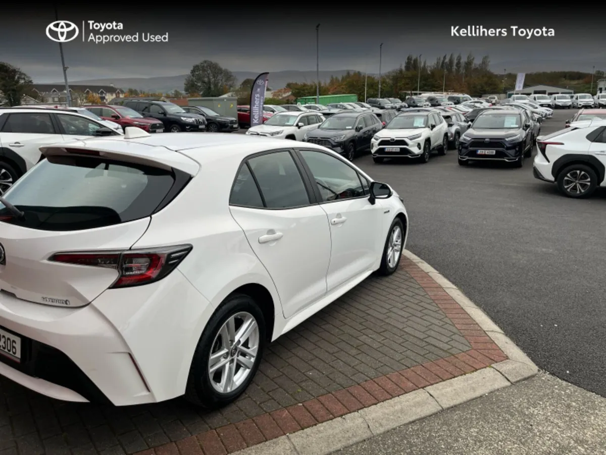 Toyota Corolla 1.8 VVT-I ICON 120BHP 5 - Image 2