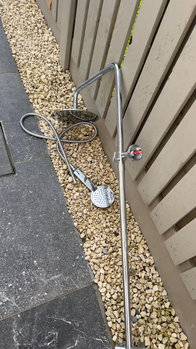 Radiator and Shower Faucet For Quick Sale - Image 2