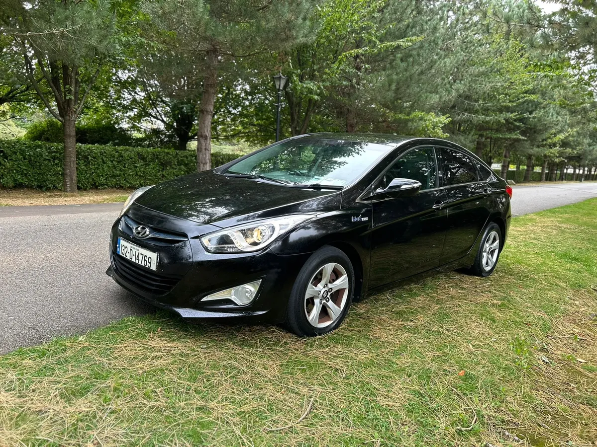 Hyundai i40 2013 NEW NCT 11/26 - Image 2