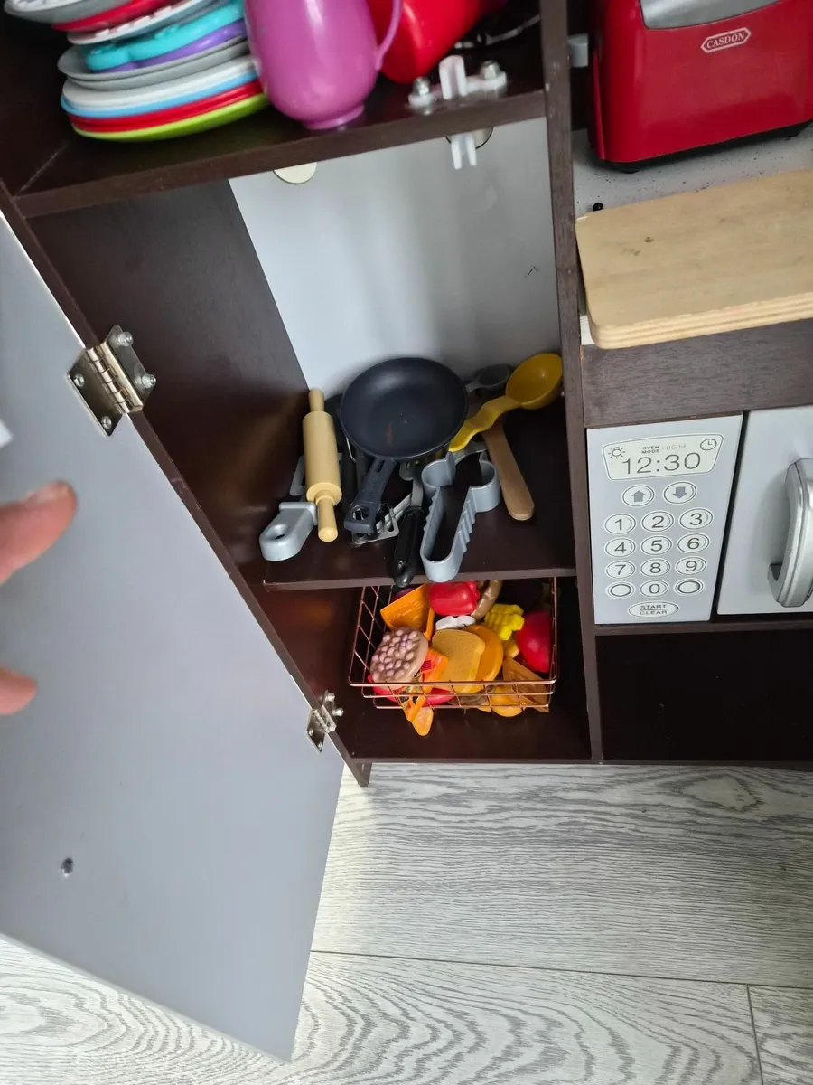 Toys kitchen - Image 2