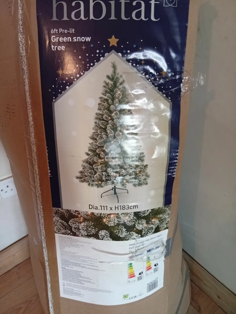 6ftPre-Lit Green Snow Christmas tree - Image 3