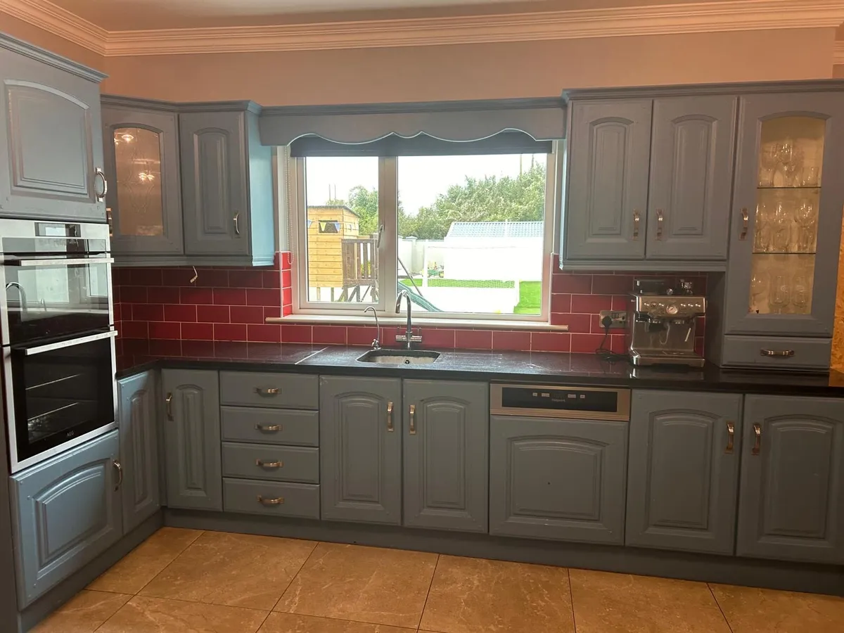 Kitchen - Image 4