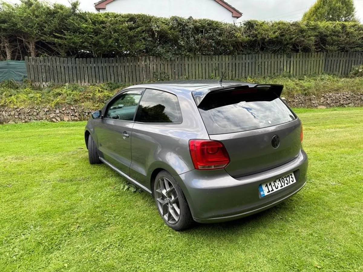 2011 Volkswagen Polo - Image 4