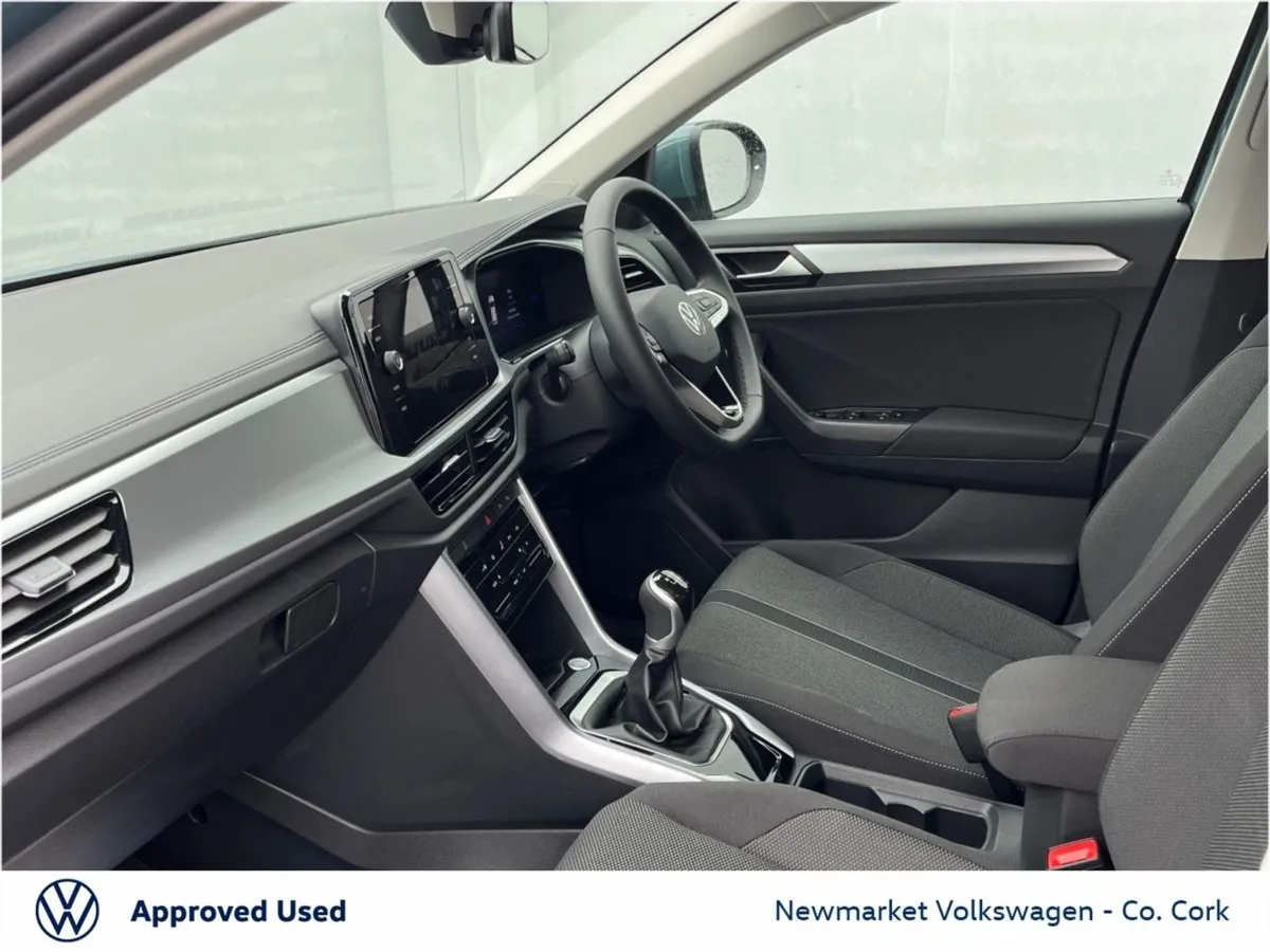 Volkswagen T-Roc T-roc Edition 75 2.0tdi M6F 116HP - Image 4