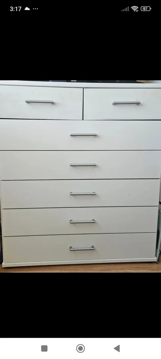 Bedroom furniture set - Image 3