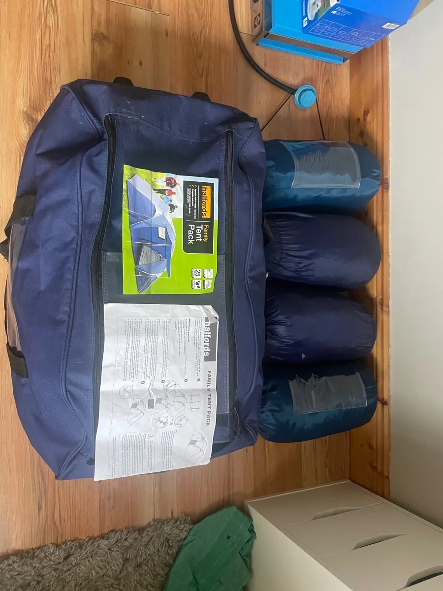 Tent - Image 2