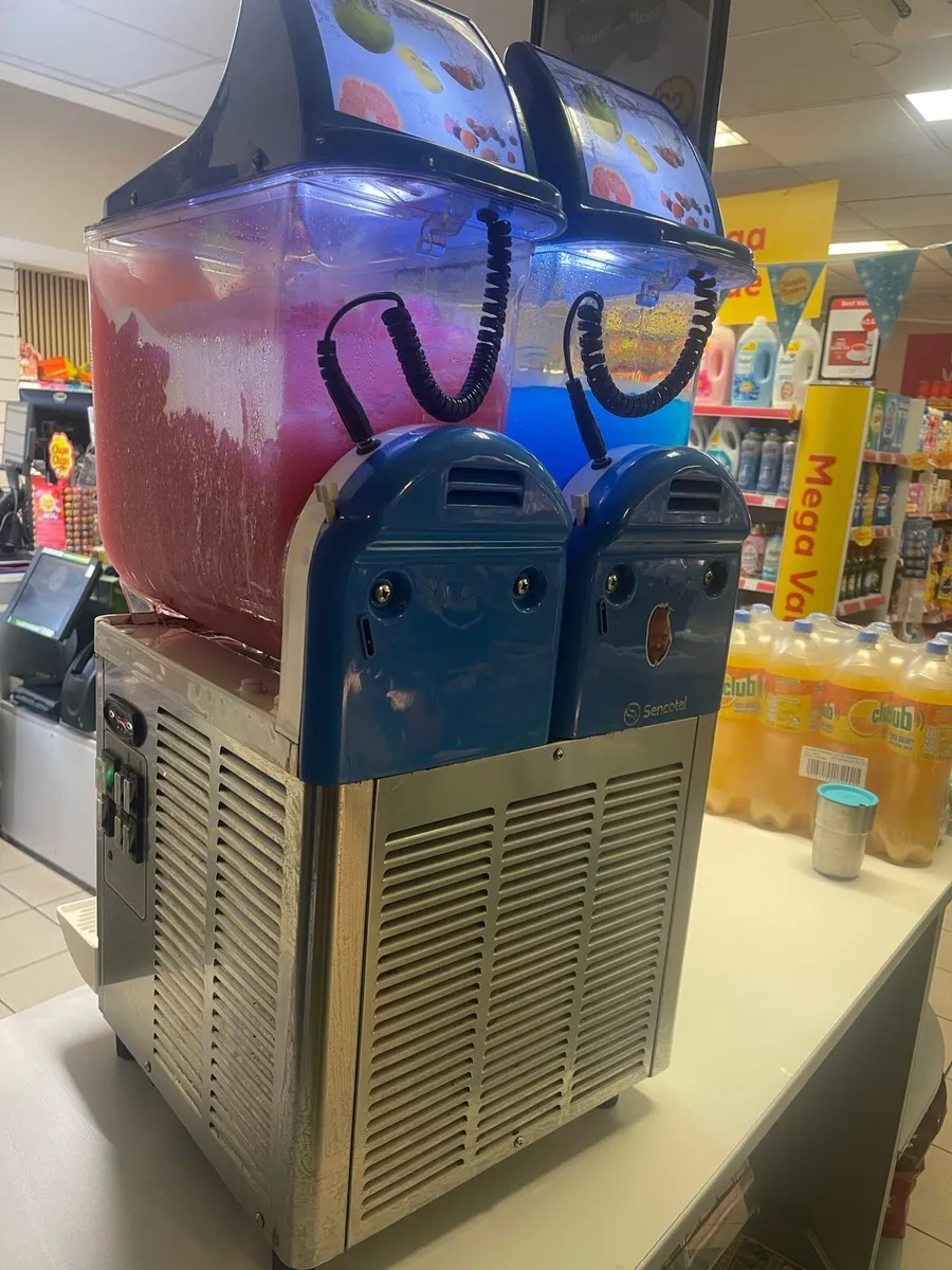 Slushie Machine - Image 3