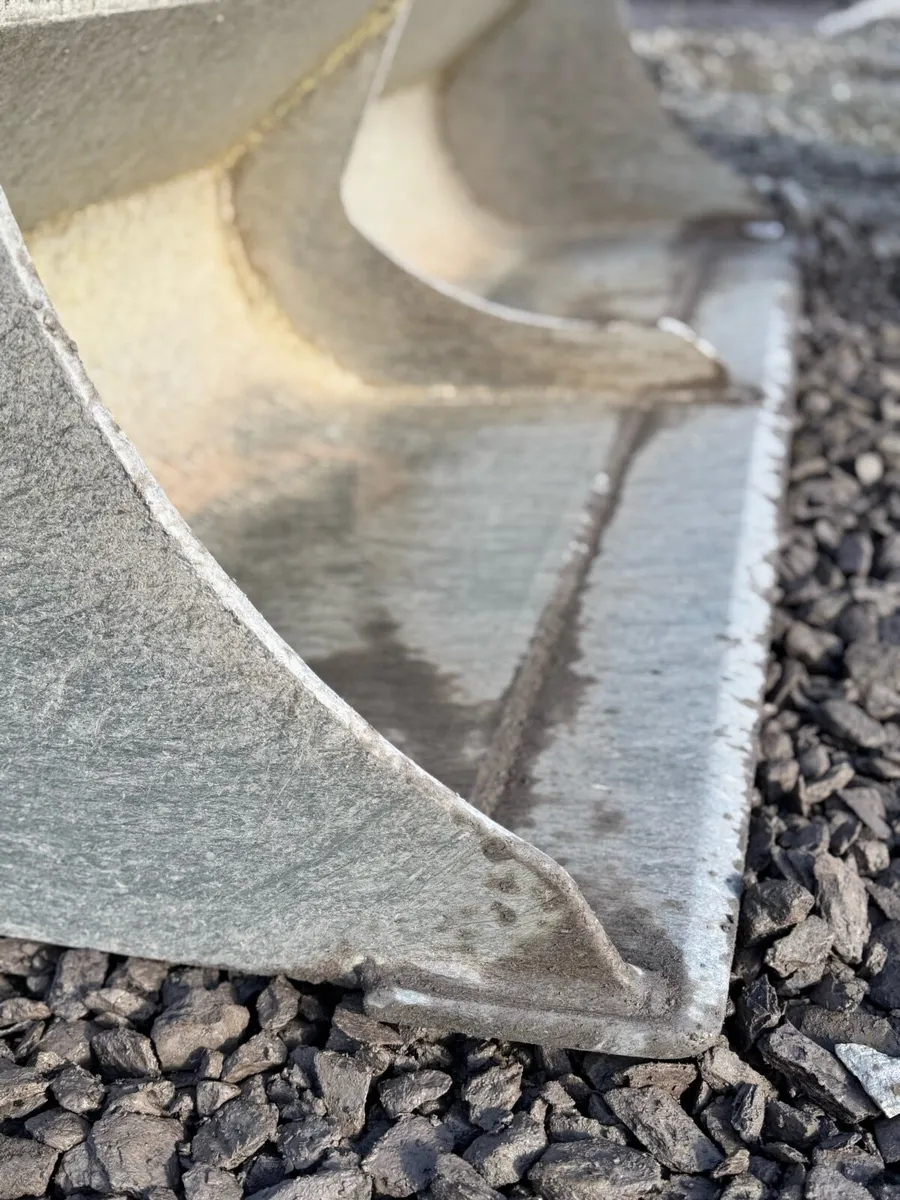 73” Grading bucket for 65mm pins - Image 3