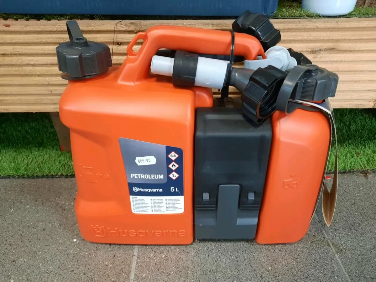 Chainsaw Equipment - Image 2