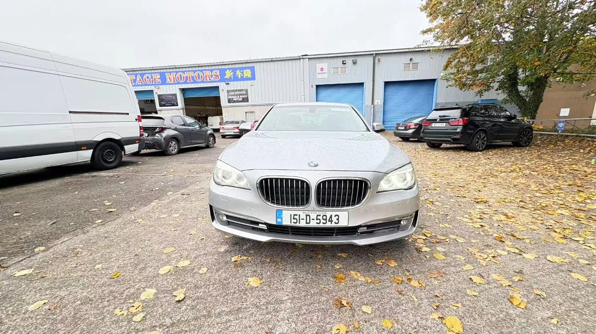 BMW 730D 2015 - Image 2