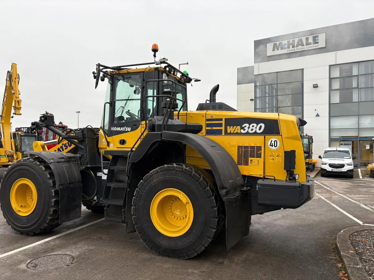 Komatsu WA380-8 - Image 3