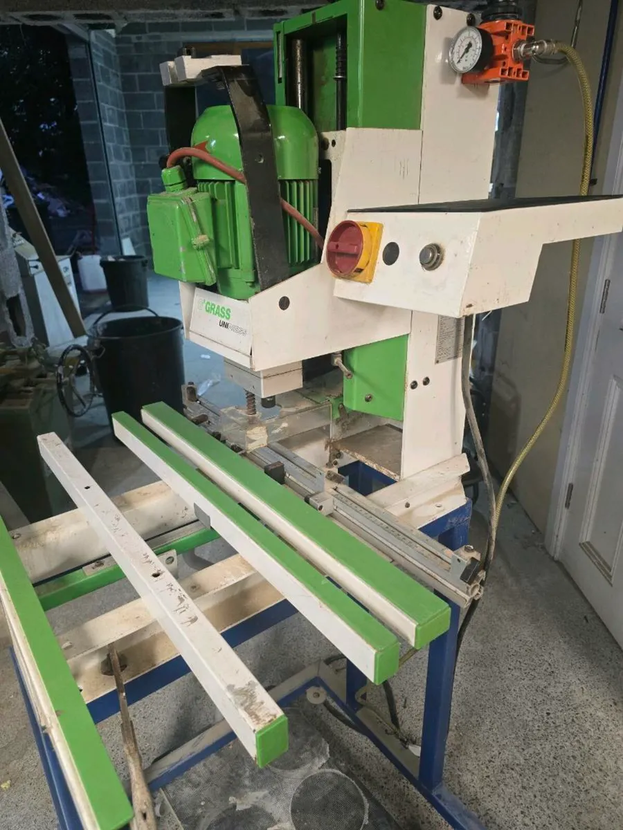 mitre saw hinge machine - Image 1