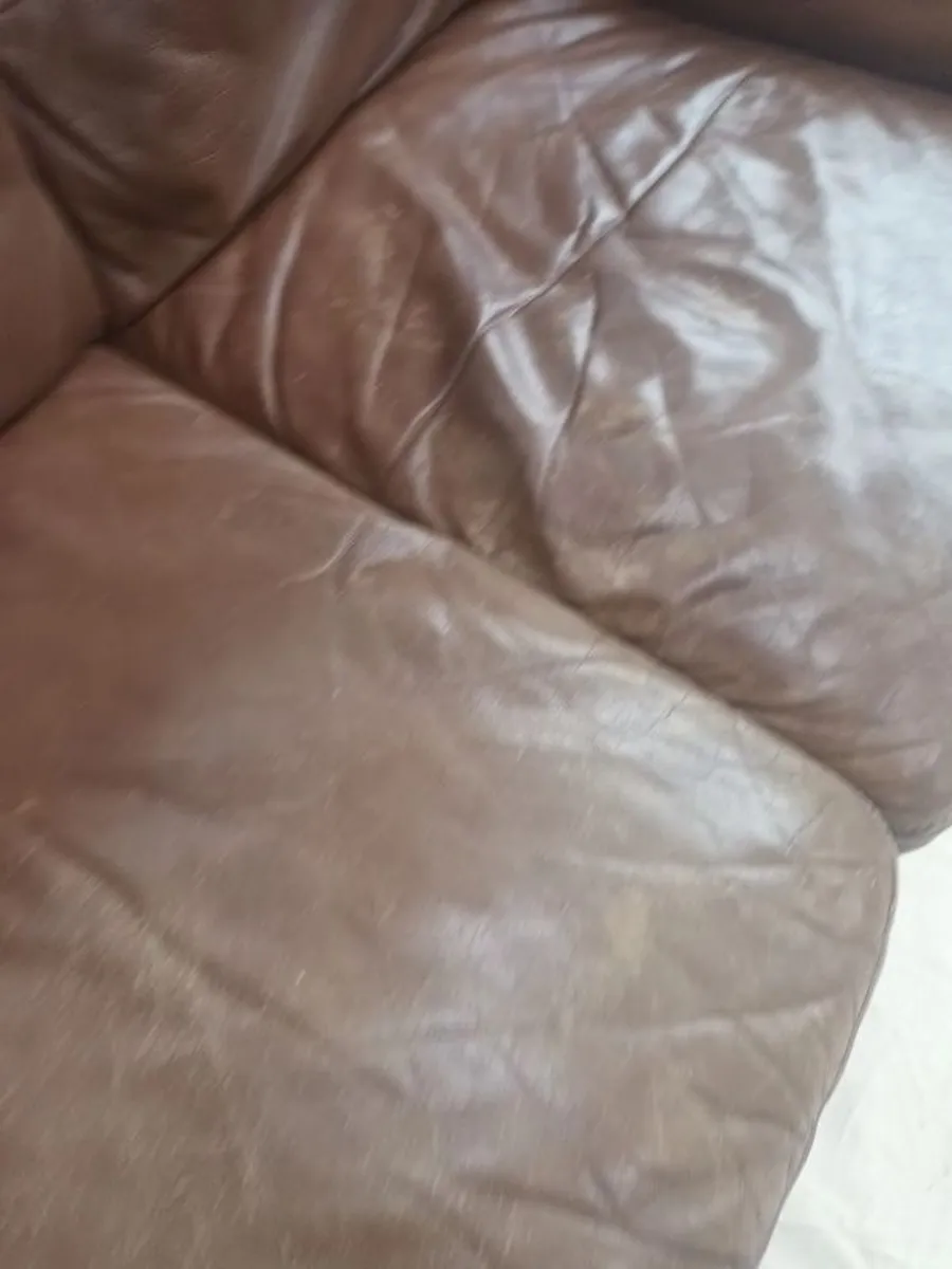 sofa - Image 2