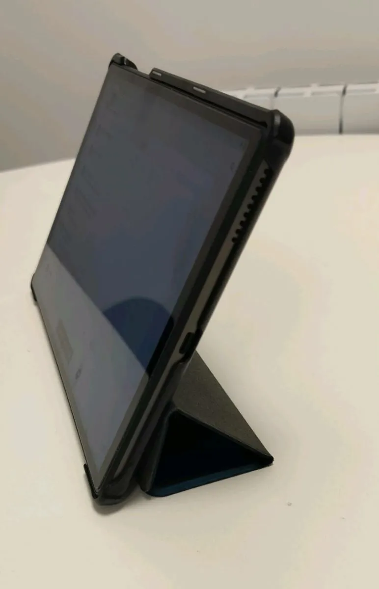 Lenovo android tablet - Image 3