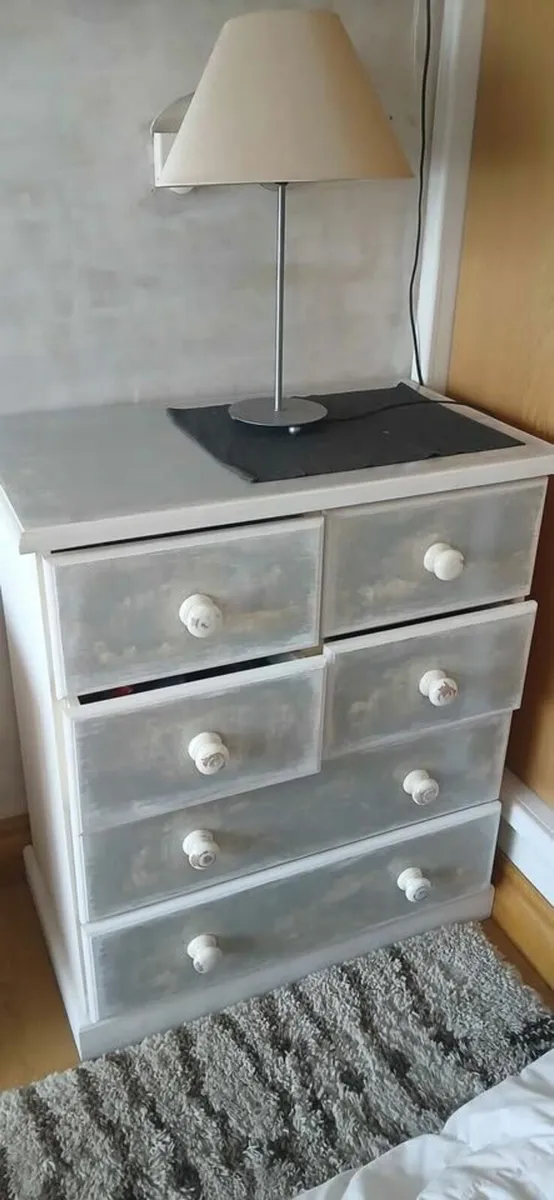chest of drawers - Image 2