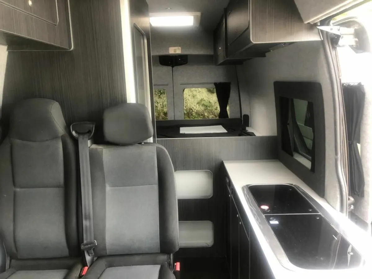 Campervan with extra height - Image 4