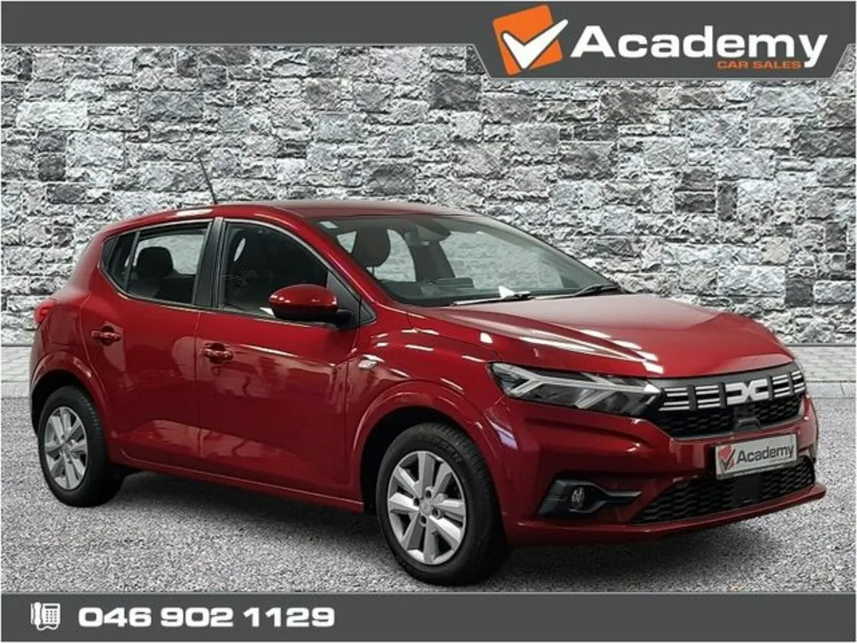 Dacia Sandero Expression TCE 90 5SP NBI 5DR - Image 1