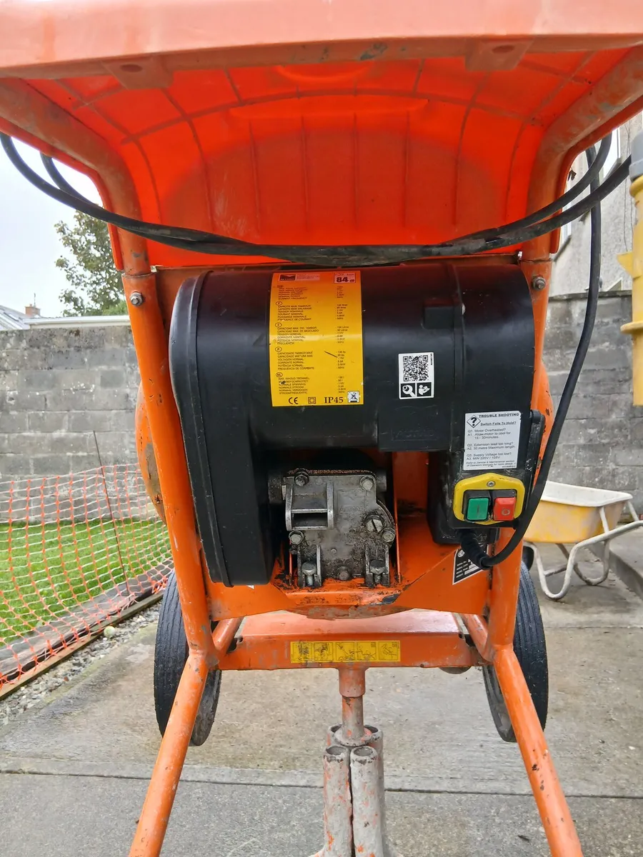 Cement Mixer - Image 1