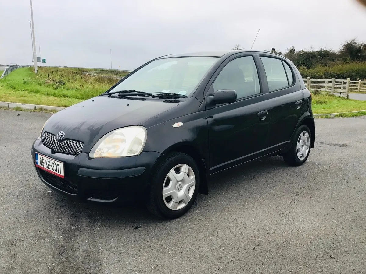 2005 Toyota Yaris 1.0 - Image 2