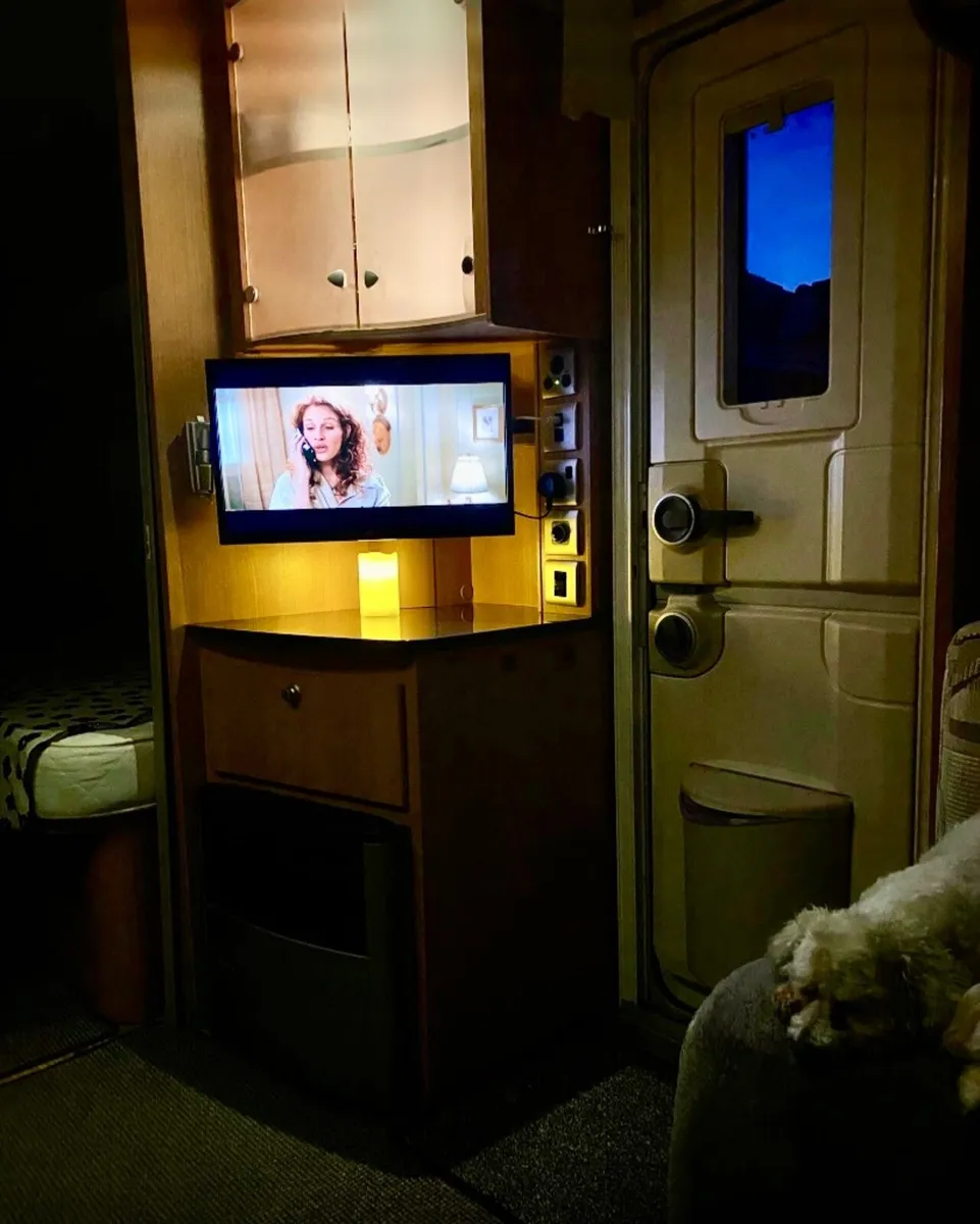Caravans - Image 3