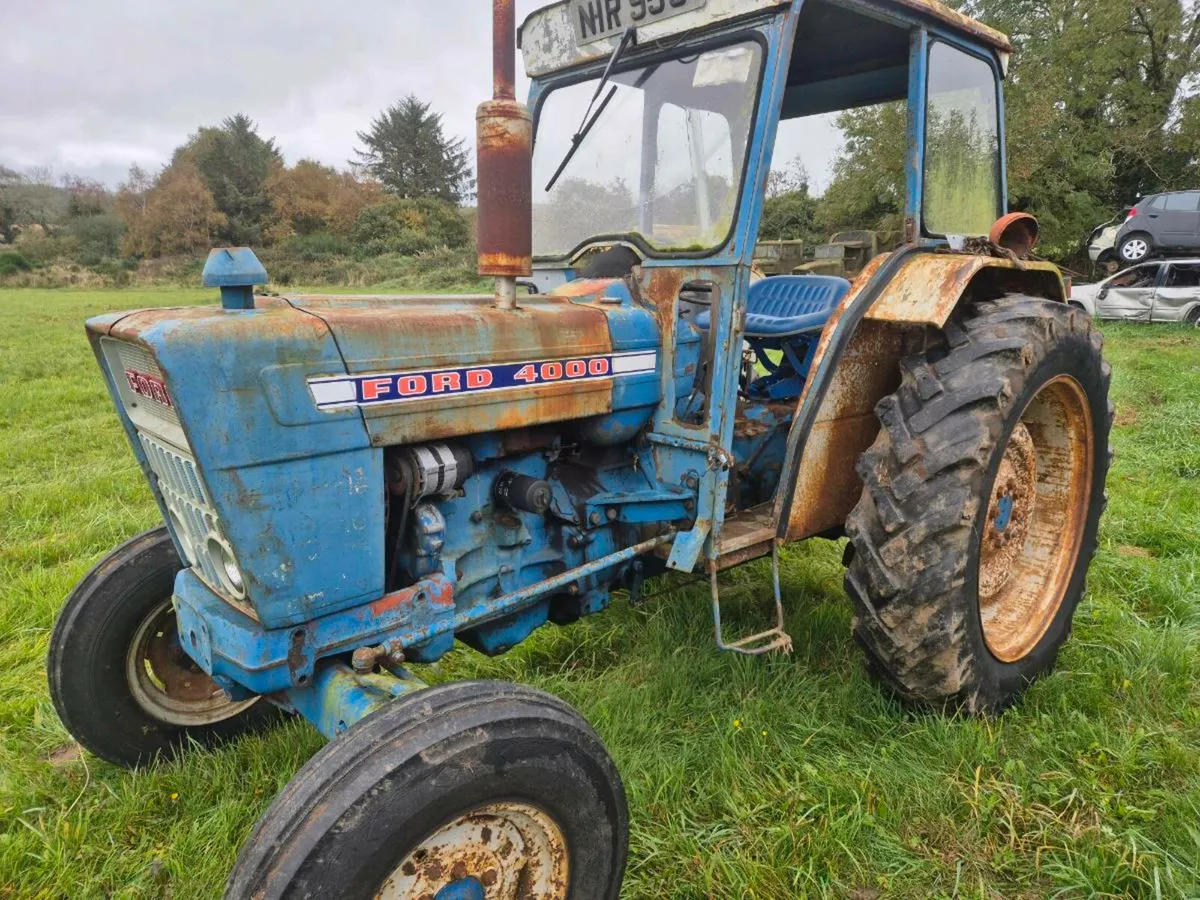 Ford 4000 - Image 1