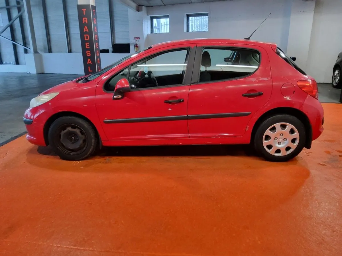 Peugeot 207 1.4 75 bhp S - Image 3