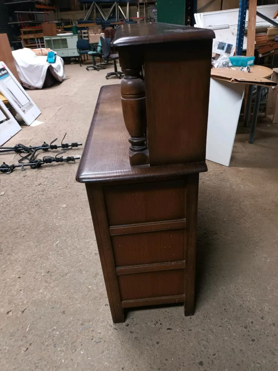 Sideboard - Image 3