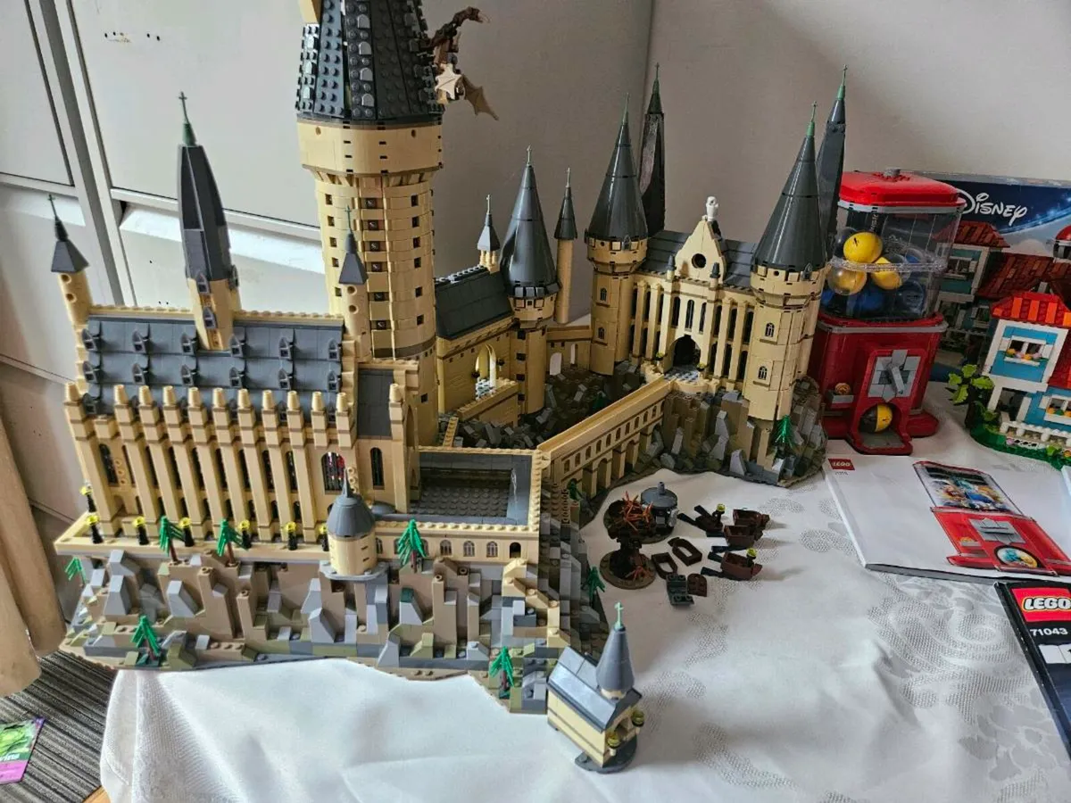 Lego disney 71043,21352,21358,43268,21341,43227 - Image 2