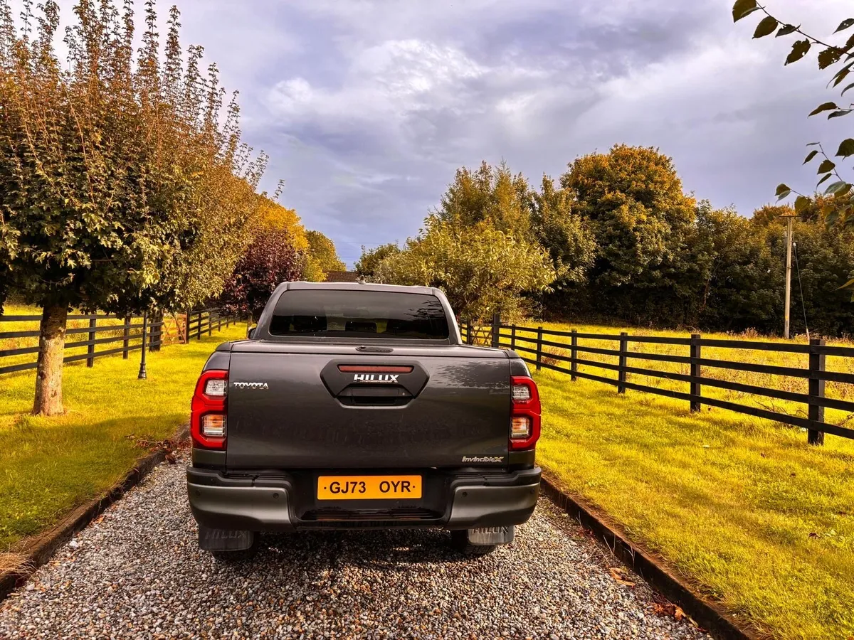 HILUX INVINCIBLE X D-4D4WD DCB £28,000+ - Image 3