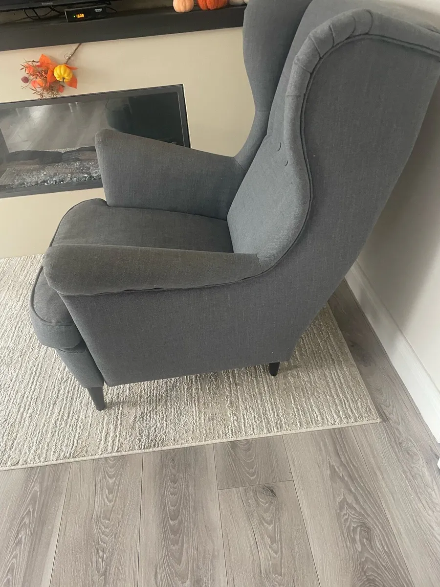 Armchair - Image 2