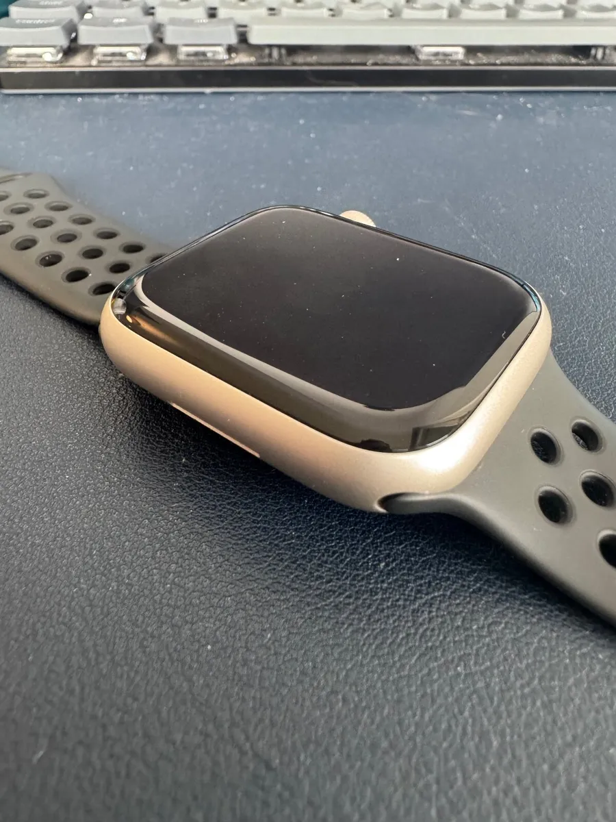 Apple Watch Series 7 45mm Starlight. - Image 4