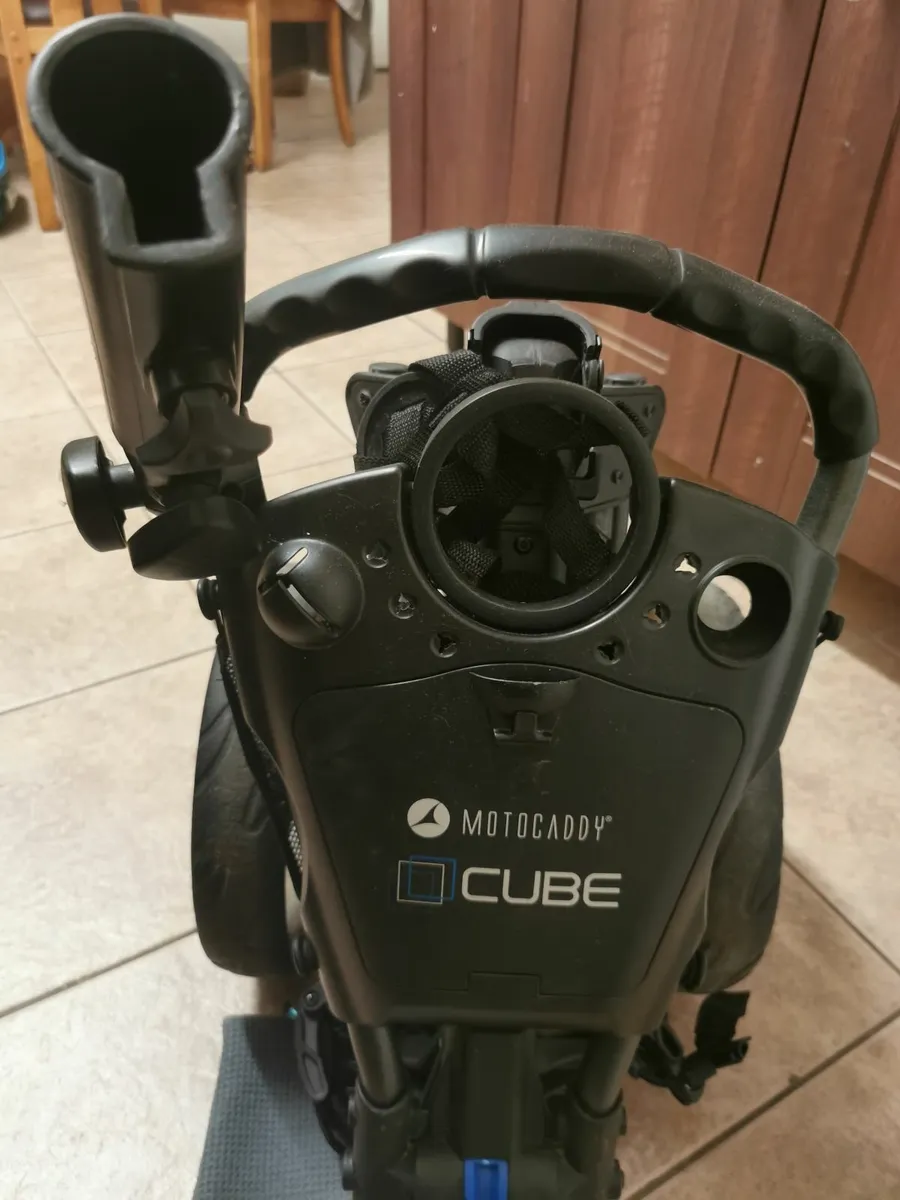 GOLF TROLLEY CUBE - Image 1