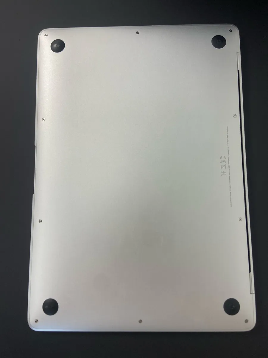 MacBook Air - Image 2