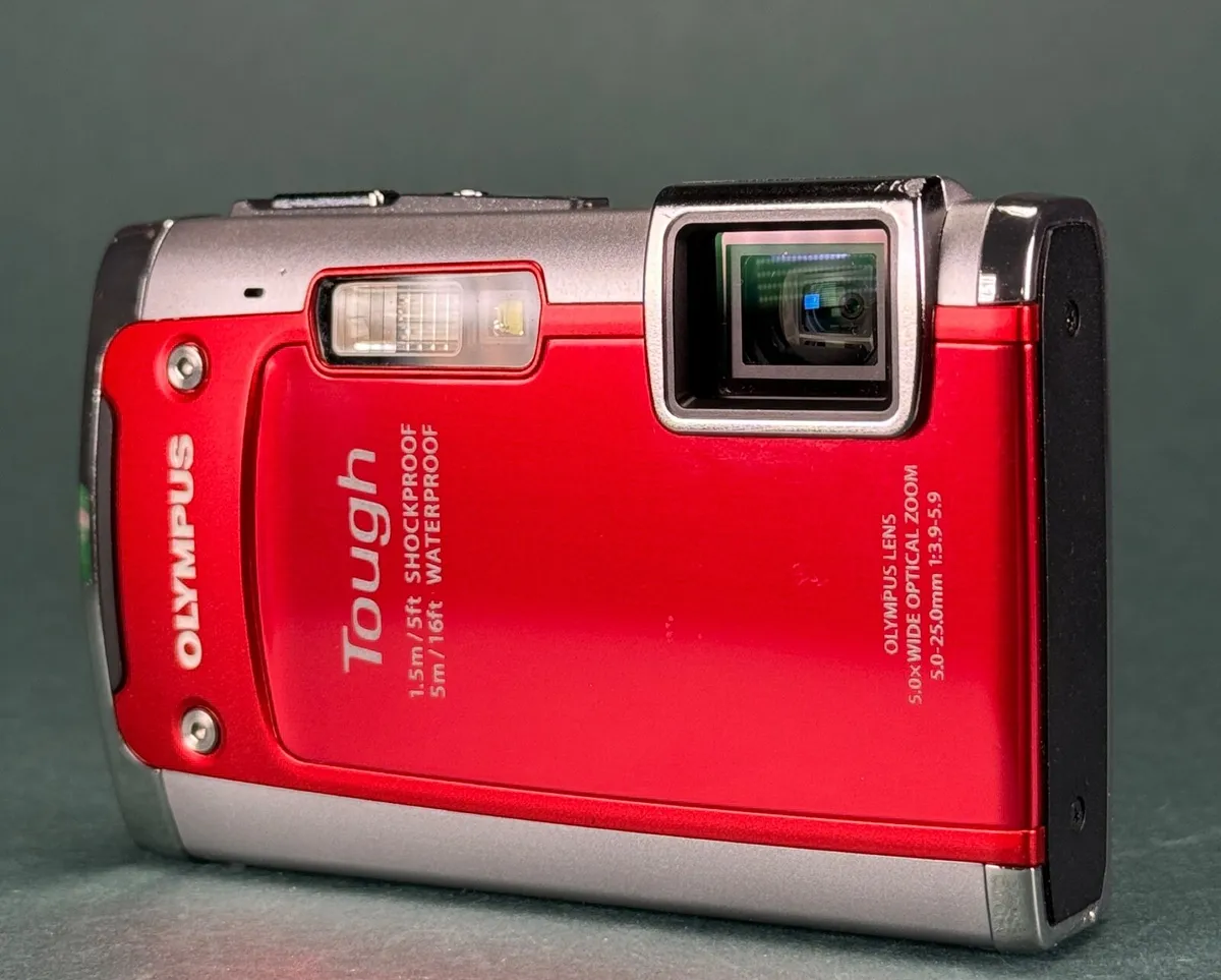 Om System Olympus Tg-610 Tough 14 Mp - Image 2