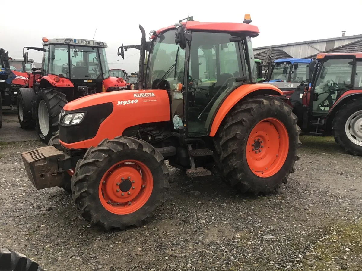 Kubota M9540 - Image 1