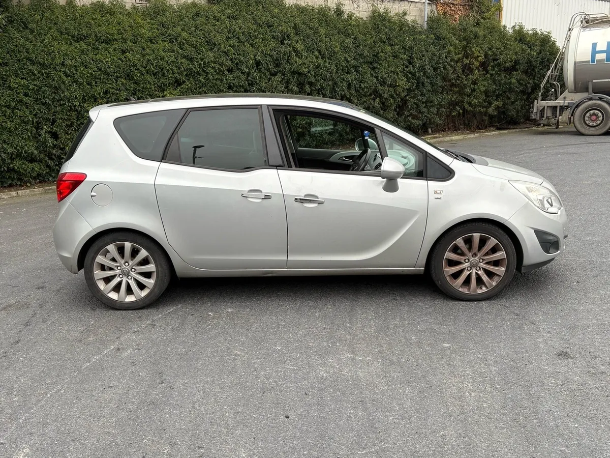 2012 OPEL MERIVA LOW KMS!! - Image 2