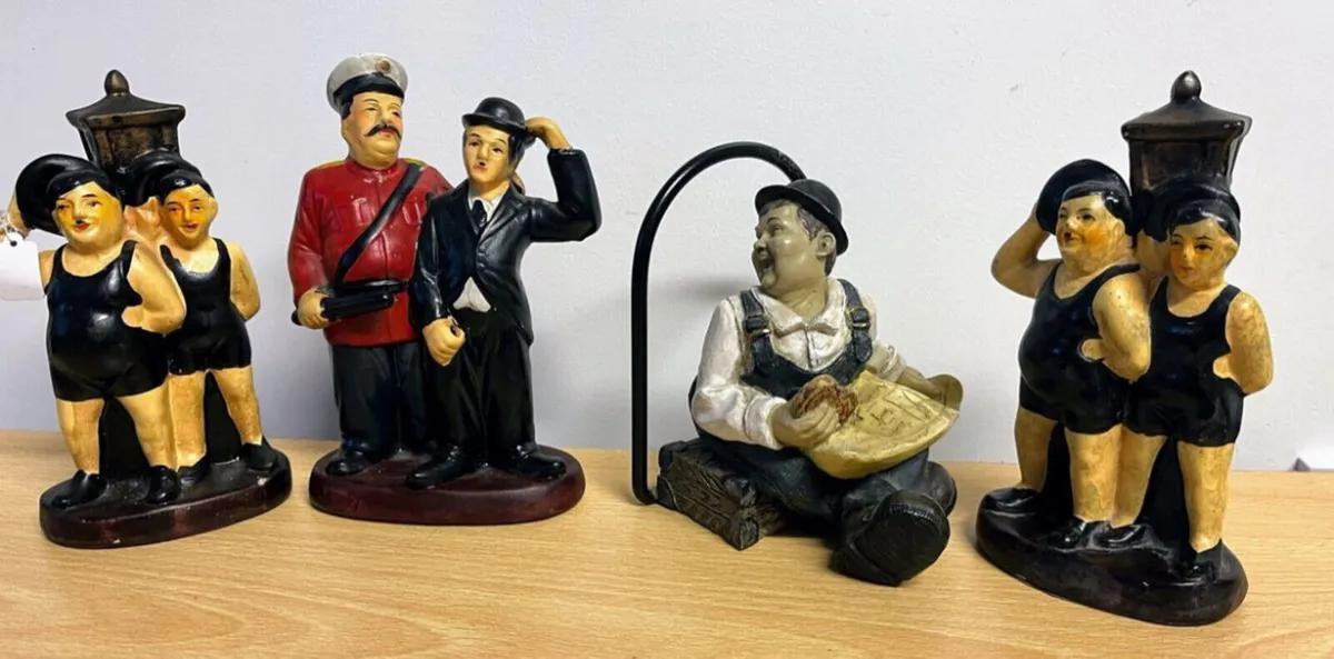 Vintage Laurel and Hardy Figurines - Image 2